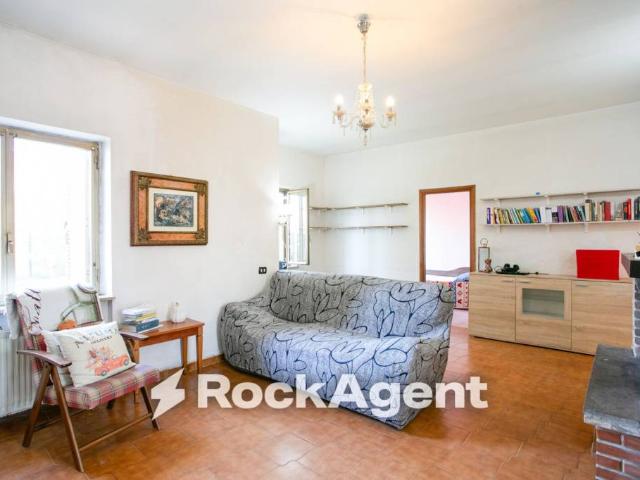 Villa bifamiliare in vendita a Fiano Romano via Palermo, 8