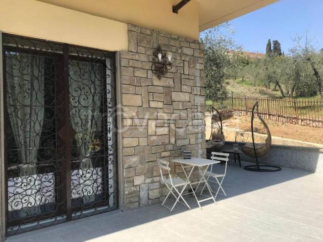 Villa bifamiliare in vendita a Firenze via del Ninfale, Settignano