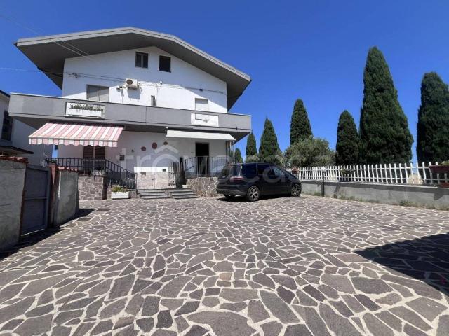 Villa bifamiliare in vendita a Francavilla al Mare