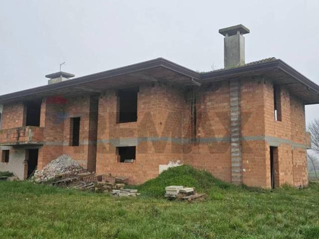 Villa bifamiliare in vendita a Fratte, Santa Giustina in Colle