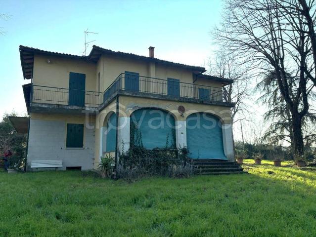 Villa bifamiliare in vendita a Ozzano dell'Emilia via del Pino