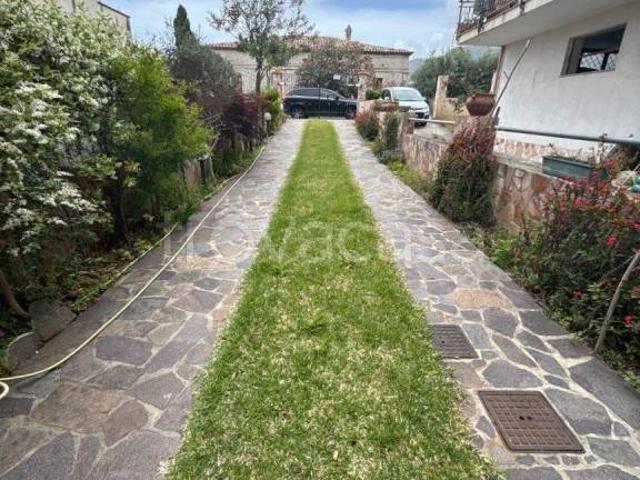 Villa bifamiliare in vendita a Longobardi
