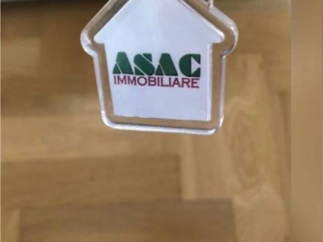 Villa bifamiliare in vendita a Latina, Q5