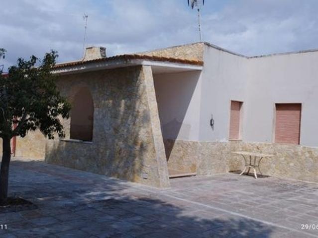 Villa bifamiliare in vendita a Lecce