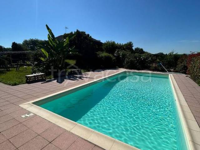 Villa bifamiliare in vendita a Leini via Baudenile, 65
