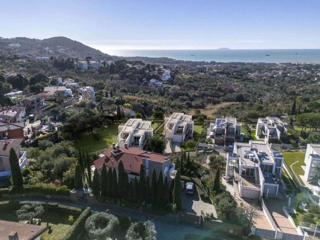 Villa bifamiliare in vendita a Livorno