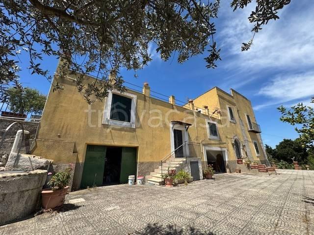 Villa bifamiliare in vendita a Licata