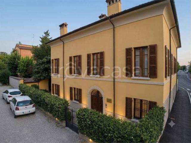 Villa bifamiliare in vendita a Modena strada San Fausrino, 99/1, San Faustino