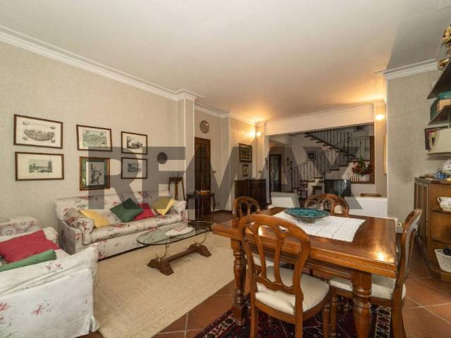 Villa bifamiliare in vendita a Moncalieri strada Revigliasco, 91/2, Testona San Michele