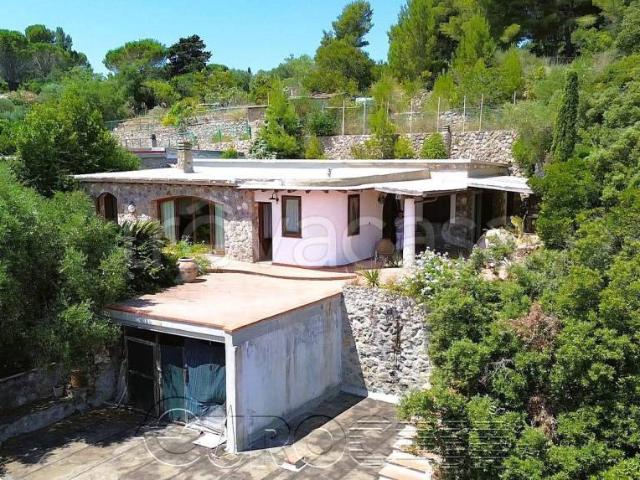 Villa bifamiliare in vendita a Monte Argentario via del Sole, 109E, Porto Santo Stefano
