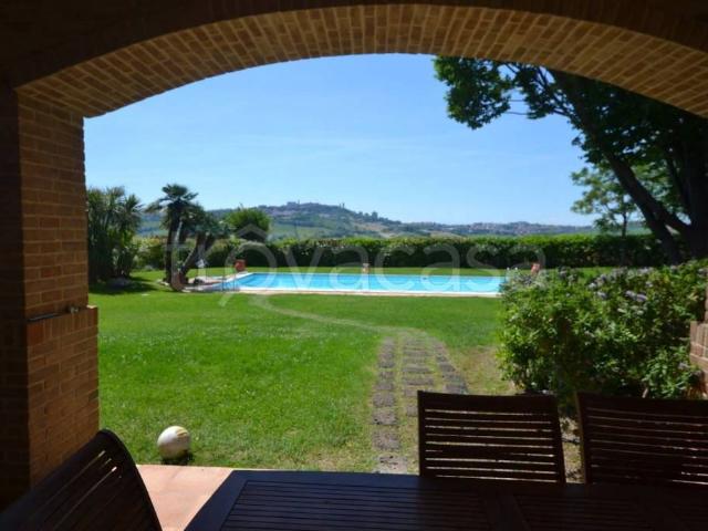 Villa bifamiliare in vendita a Montegranaro