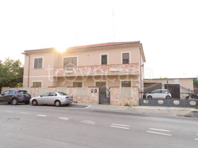 Villa bifamiliare in vendita a Montesilvano viale Europa, 17