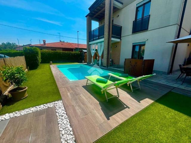 Villa bifamiliare in vendita a Mornico al Serio via Bergamo, 1