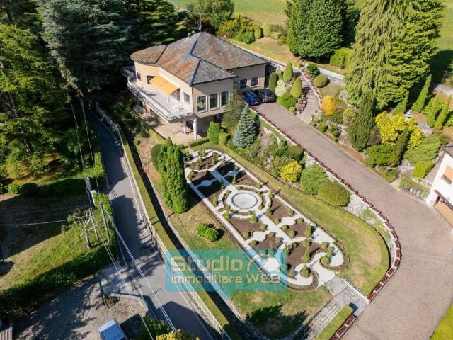 Villa bifamiliare in vendita a Magreglio via Attilio Prevost, 12