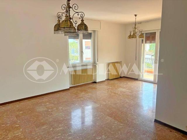Villa bifamiliare in vendita a Maniago