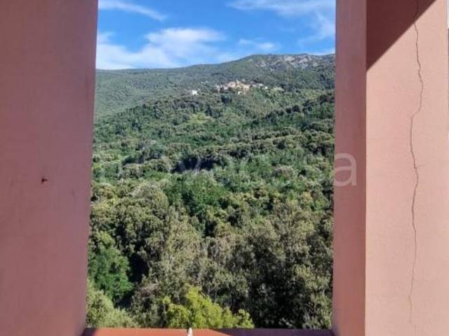 Villa bifamiliare in vendita a Marciana