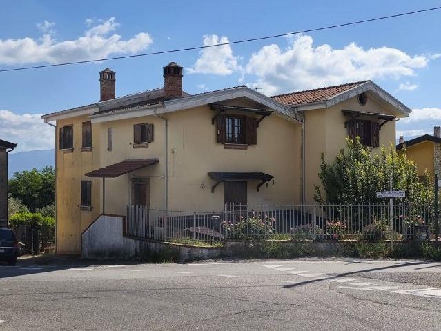 Villa bifamiliare in vendita a Marano Marchesato via Malvitani 30