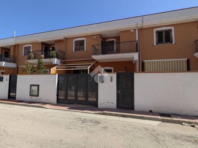 Villa bifamiliare in vendita a Margherita di Savoia