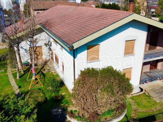 Villa bifamiliare in vendita a Massa Lombarda