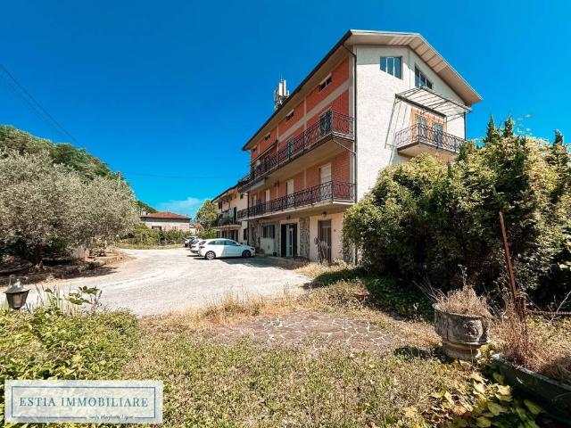 Villa bifamiliare in vendita a Mulazzo via Talavorno, 25
