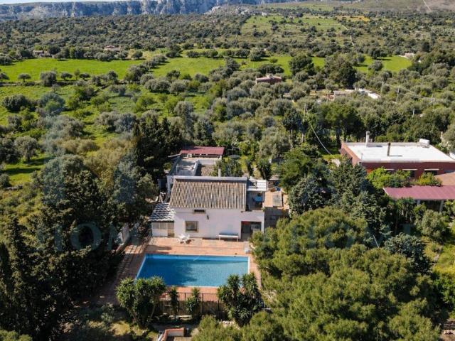 Villa bifamiliare in vendita a Noto via Tommaso Fazello, 228