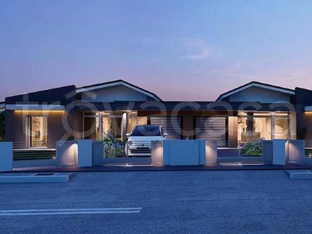 Villa bifamiliare in vendita a Savignano sul Rubicone