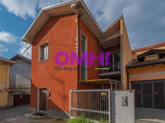 Villa bifamiliare in vendita a San Macario, Samarate