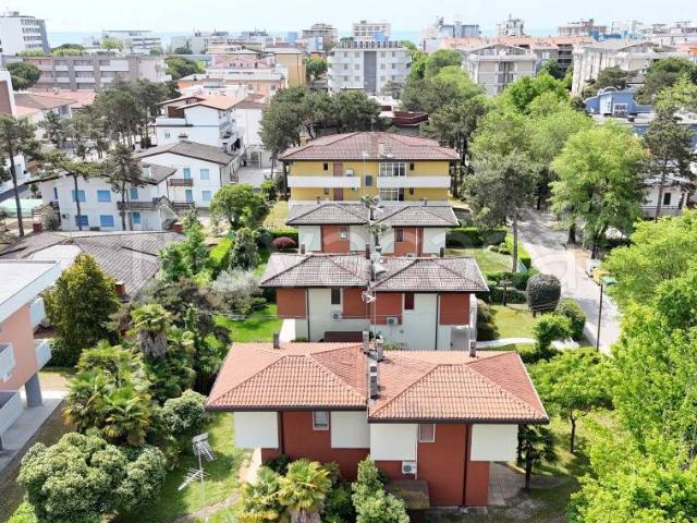 Villa bifamiliare in vendita a San Michele al Tagliamento via del Leone, 6, Bibione