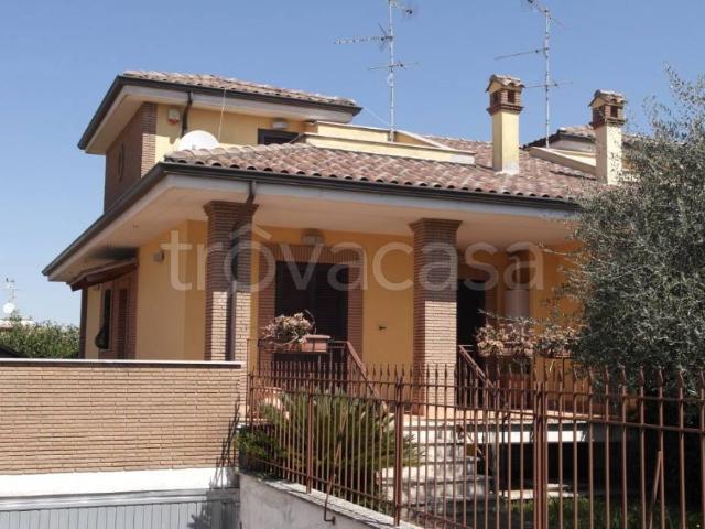 Villa bifamiliare in vendita a San Cesareo via Antonio Gramsci, 52/c
