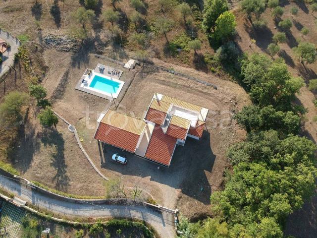 Villa bifamiliare in vendita a San Giovanni a Piro via zaccani snc