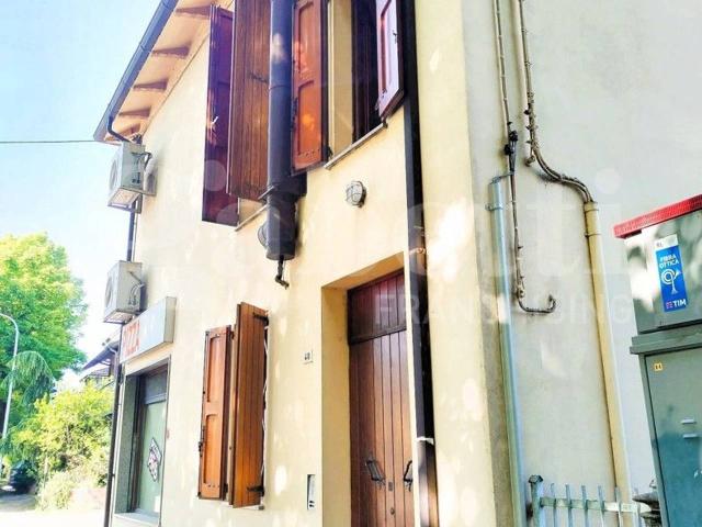 Villa bifamiliare in vendita a San Giovanni In Persiceto