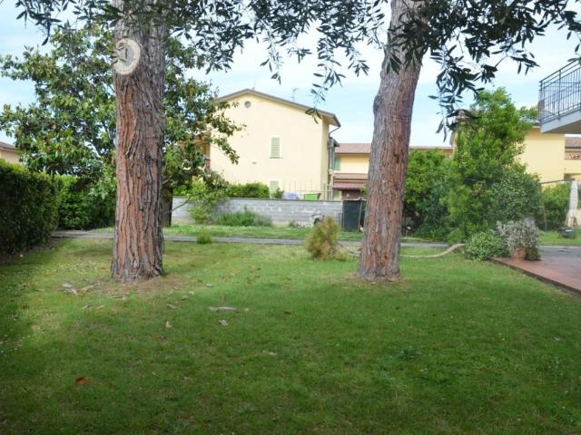 Villa bifamiliare in vendita a San Giuliano Terme, Pontasserchio