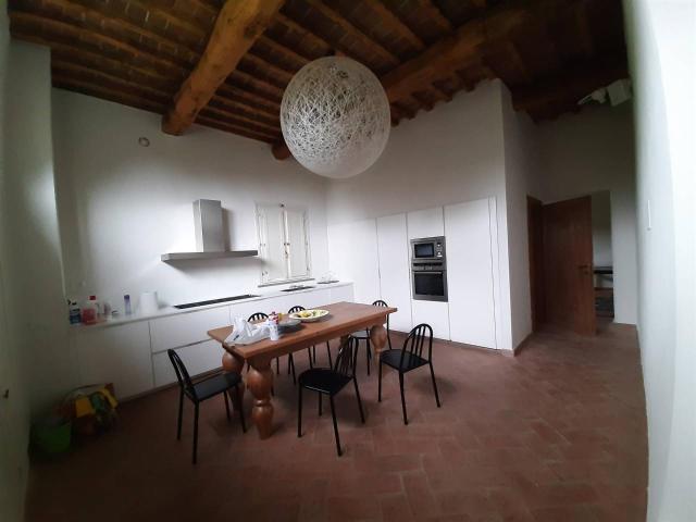 Villa bifamiliare in vendita a San Giuliano Terme