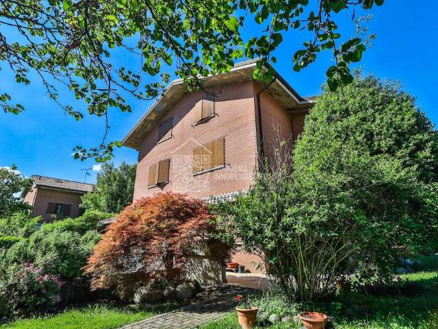 Villa bifamiliare in vendita a San Lazzaro di Savena via Antonio Poma, Idice