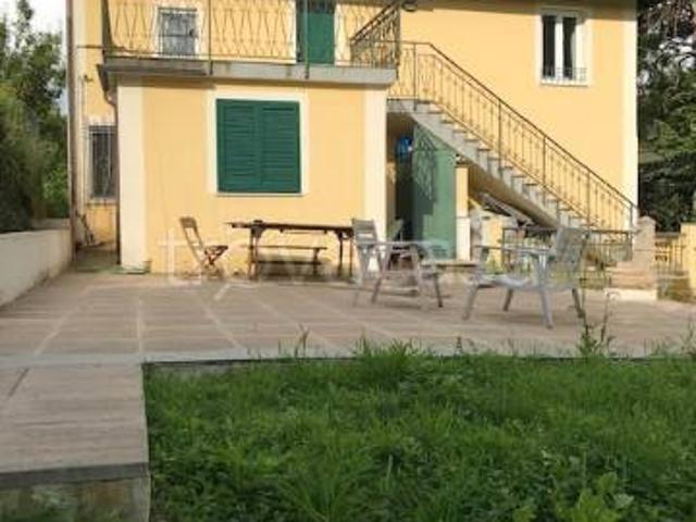 Villa bifamiliare in vendita a San Salvatore, Cogorno