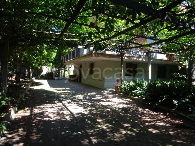 Villa bifamiliare in vendita a Sarno via Umberto I, 33