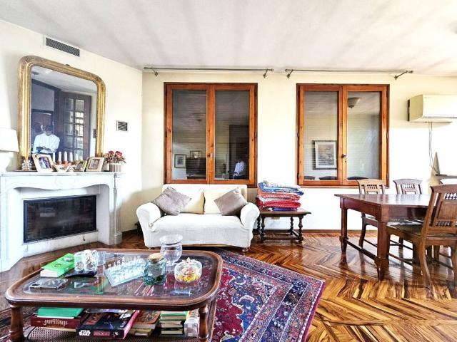 Villa bifamiliare in vendita a Sassuolo