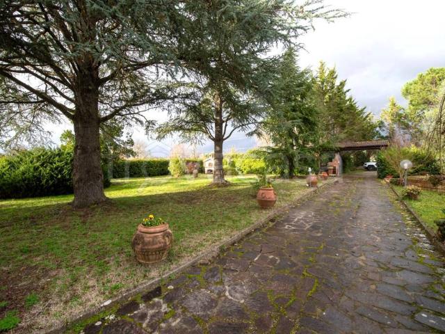 Villa bifamiliare in vendita a Siena, Pieve a Bozzone Vico d'Arbia
