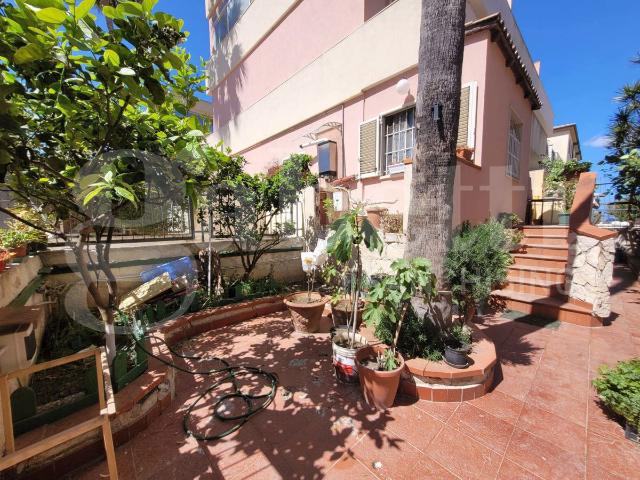 Villa Bifamiliare in vendita a Siracusa
