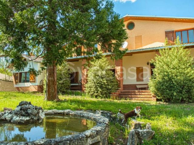 Villa bifamiliare in vendita a Spedino, Borgorose