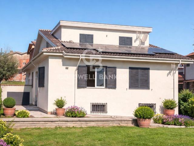 Villa bifamiliare in vendita a Sutri
