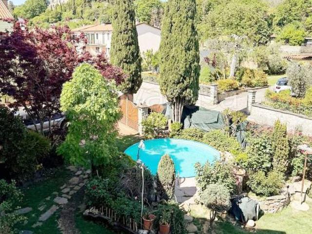 Villa bifamiliare in vendita a Subbiano, Castelnuovo