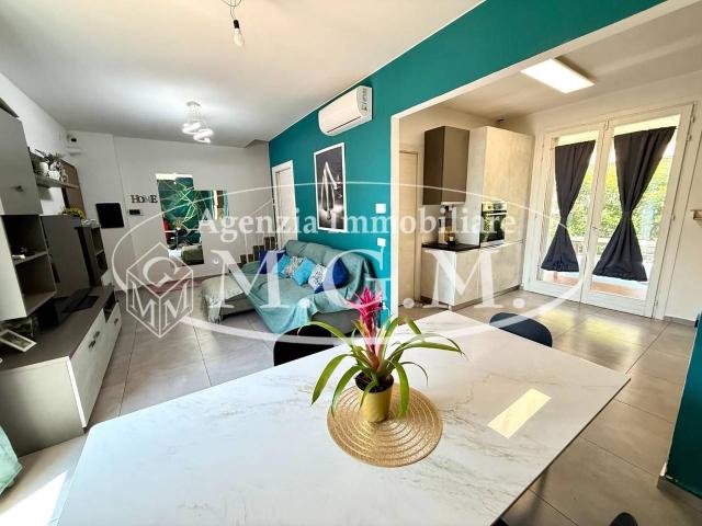 Villa bifamiliare in vendita a Pontedera