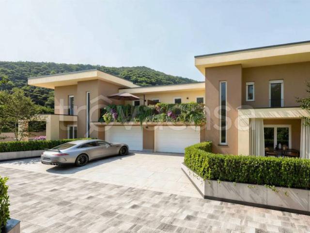 Villa bifamiliare in vendita a Paratico via Giannini, 2