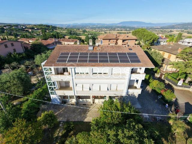 Villa bifamiliare in vendita a Perugia via Umbria, 118, San Martino in Colle Sant'Enea