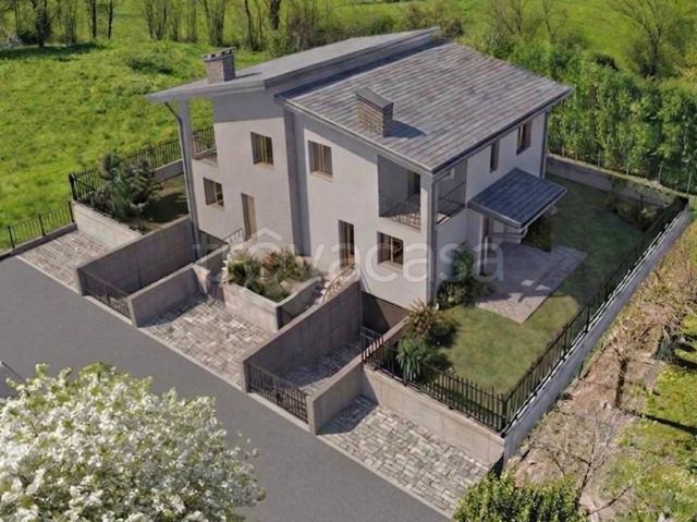 Villa bifamiliare in vendita a Piancogno via Oiolo
