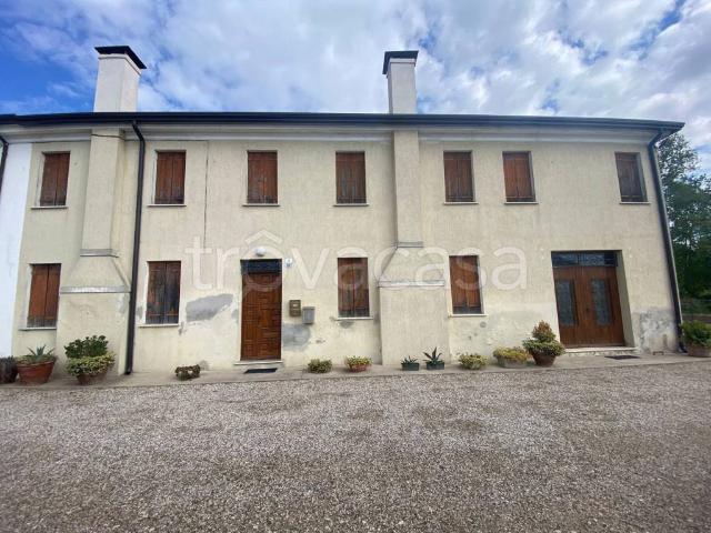 Villa bifamiliare in vendita a Pincara via molina, snc