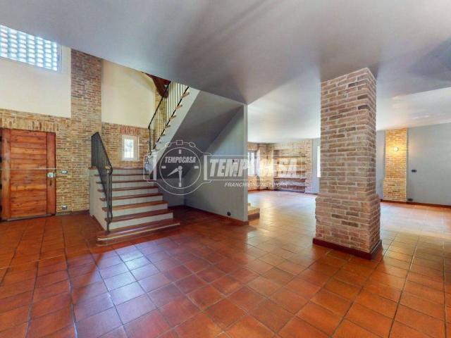 Villa bifamiliare in vendita a Pino Torinese via Villa Lovera 11