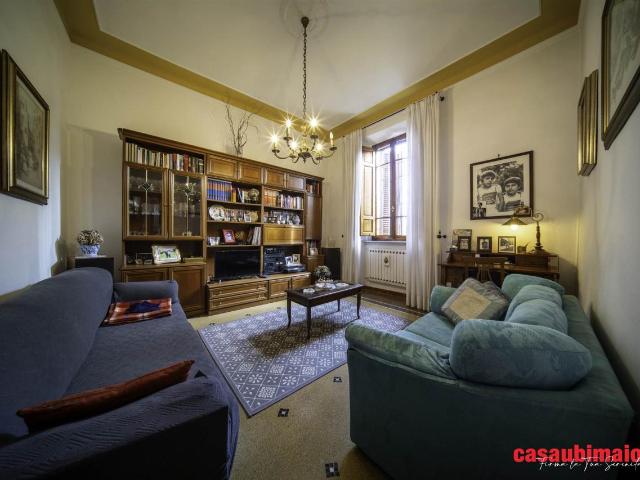 Villa bifamiliare in vendita a Pisa