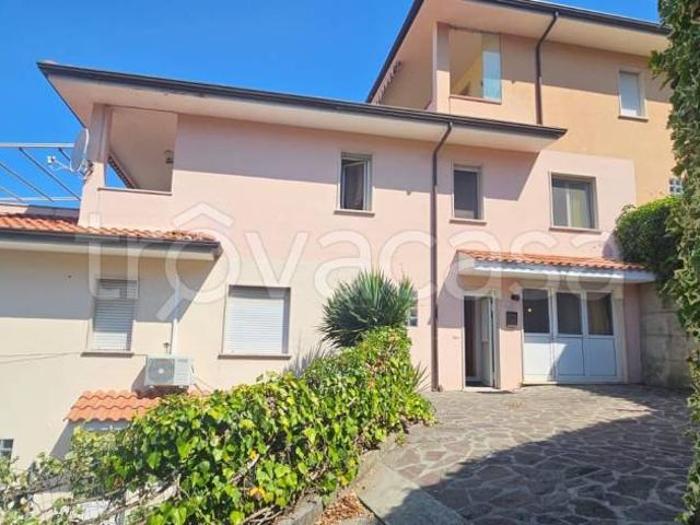 Villa bifamiliare in vendita a Quiesa, Massarosa